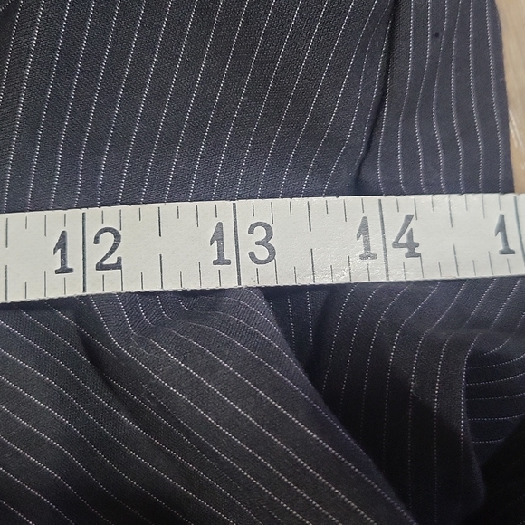 VANHEUSEN Boys' Black Pinstripe Flat Front Polyester Rayon Dress Pants - 16 Slim - Picture 16 of 16